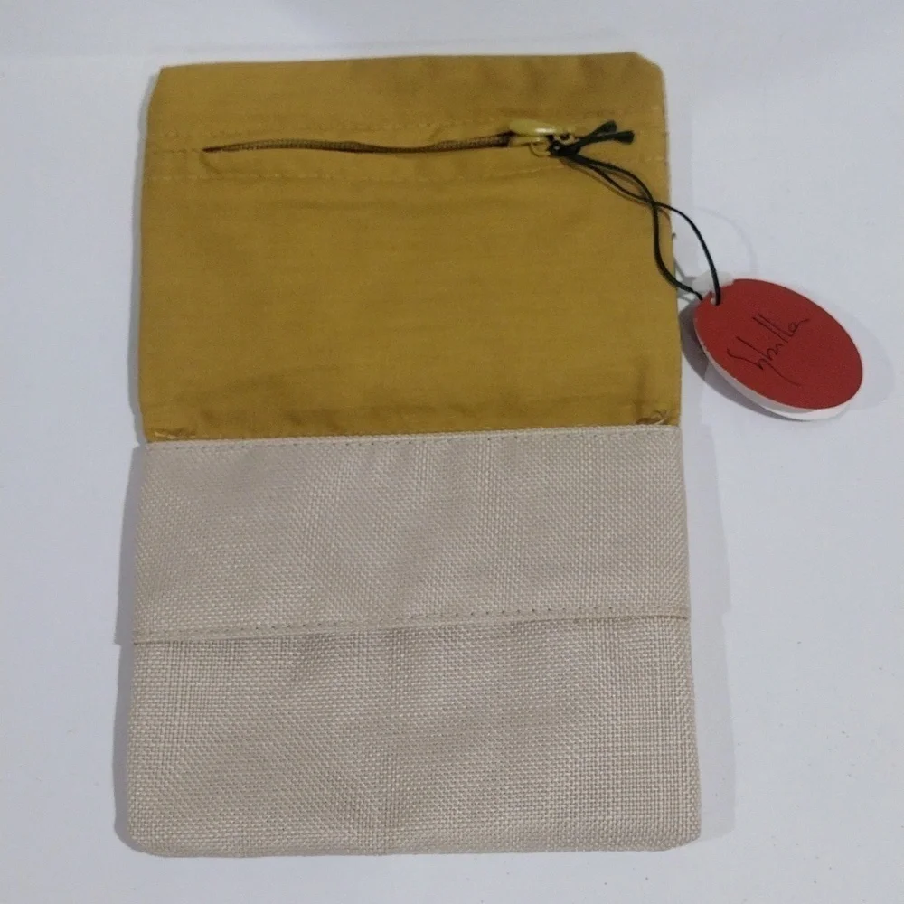 Shilla Women's Cream, Green & Yellow Zipper Coin Case Pouch - NWT - 5 x 3.75-in